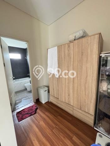 Jual Rumah Mewah Elegan Dengan View Eksklusif di Gading Serpong, Tangerang Jual Rumah Mewah Elegan Dengan View Eksklusif di Gading Serpong, Tangerang