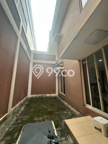 Jual Rumah Luas Megah Dengan View Eksklusif di Gading Serpong, Tangerang Jual Rumah Luas Megah Dengan View Eksklusif di Gading Serpong, Tangerang