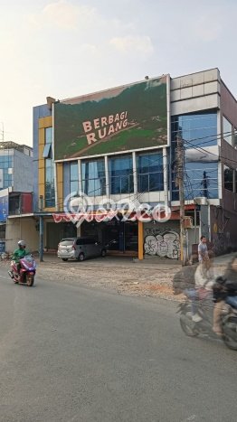 Kantor Bagus LT 325m2 LB 925m2 Dijual di Pancoran Jakarta Selatan Kantor Bagus LT 325m2 LB 925m2 Dijual di Pancoran Jakarta Selatan