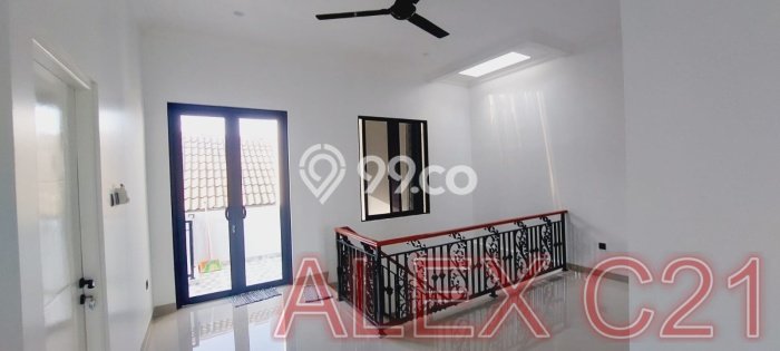 For Sale Rumah 5 Kamar Lokasi Ideal Nyaman dan Strategis di Pamulang For Sale Rumah 5 Kamar Lokasi Ideal Nyaman dan Strategis di Pamulang