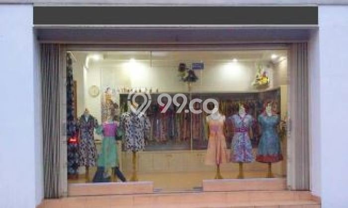 Rumah Mewah Dijual LT 255m2 di Cengkareng, Jakarta Barat Rumah Mewah Dijual LT 255m2 di Cengkareng, Jakarta Barat