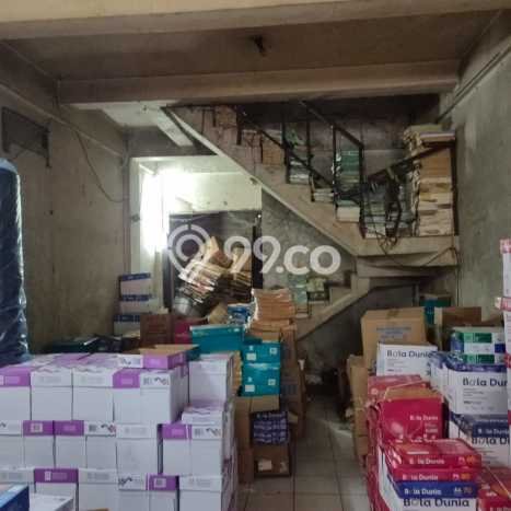 Unit Ruko Dijual di Ciputat Tangerang Selatan Luas Tanah 360m2, Luas Bangunan 234m2 Unit Ruko Dijual di Ciputat Tangerang Selatan Luas Tanah 360m2, Luas Bangunan 234m2