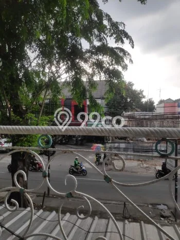 Ruko Bagus Dijual LB 170m2 Lokasi Strategis Jakarta Timur Area Cocok untuk Bisnis Ruko Bagus Dijual LB 170m2 Lokasi Strategis Jakarta Timur Area Cocok untuk Bisnis
