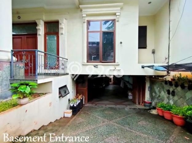 For Sale Rumah Mewah Exclusive di Kebayoran Baru, Jakarta Selatan For Sale Rumah Mewah Exclusive di Kebayoran Baru, Jakarta Selatan