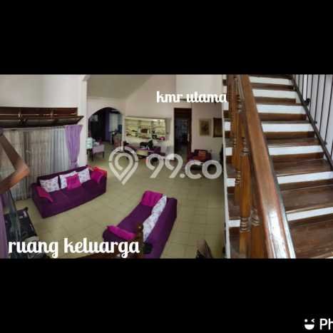 Hunian Mewah LB 255m2 Siap Huni Desain Elegan di Bintaro, Tangerang Selatan Hunian Mewah LB 255m2 Siap Huni Desain Elegan di Bintaro, Tangerang Selatan