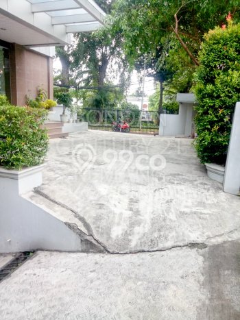 Unit Kantor Tersedia di Cikini Spesifikasi LB 2500m2 Unit Kantor Tersedia di Cikini Spesifikasi LB 2500m2