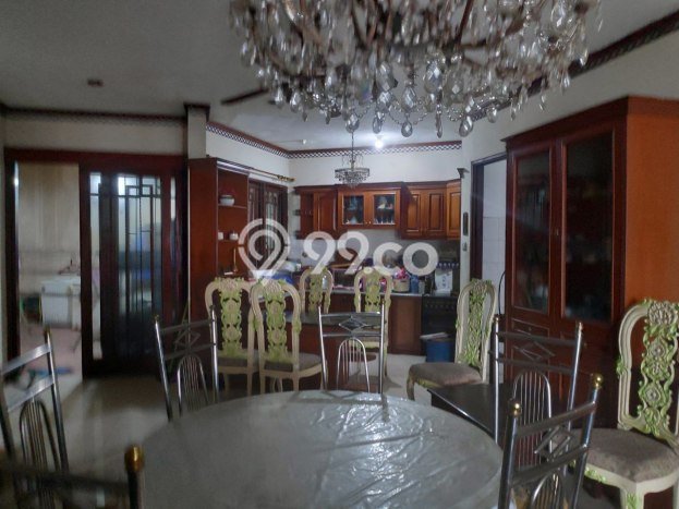 Ready to Use! Luxury House LT 1000m2 Desain Elegan di Bintaro Ready to Use! Luxury House LT 1000m2 Desain Elegan di Bintaro