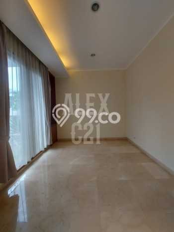Rumah Elit Modern Tanpa Renovasi di Kemang Jakarta Selatan Rumah Elit Modern Tanpa Renovasi di Kemang Jakarta Selatan