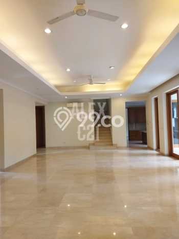 Rumah Elit Modern Tanpa Renovasi di Kemang Jakarta Selatan Rumah Elit Modern Tanpa Renovasi di Kemang Jakarta Selatan