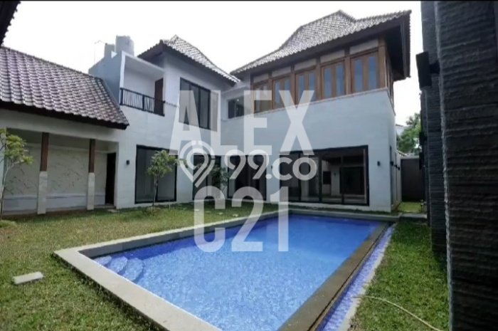 Rumah Luxury Modern Tanpa Renovasi di Pejaten Jakarta Selatan Rumah Luxury Modern Tanpa Renovasi di Pejaten Jakarta Selatan