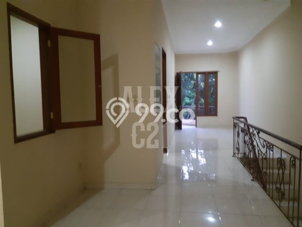 Ready to Use! Premium House LT 105m2 Desain Elegan di Sunter Ready to Use! Premium House LT 105m2 Desain Elegan di Sunter