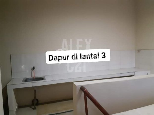 Ready to Use! Premium House LT 105m2 Desain Elegan di Sunter Ready to Use! Premium House LT 105m2 Desain Elegan di Sunter