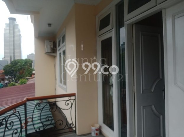 Ready to Use! Luxury House LT 161m2 Desain Elegan di Kebon Kacang Ready to Use! Luxury House LT 161m2 Desain Elegan di Kebon Kacang