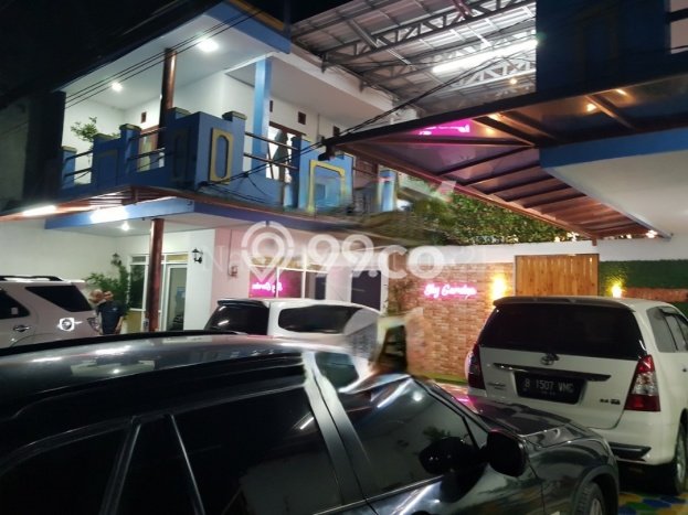 Komersial Bagus Dijual di Buah Batu Bandung Strategis Cocok untuk Kembangkan Bisnis Komersial Bagus Dijual di Buah Batu Bandung Strategis Cocok untuk Kembangkan Bisnis