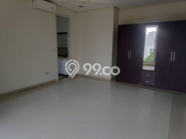 Hunian Bagus Disewakan di Pondok Indah, Jakarta Selatan LT 589m2, LB 360m2 Hunian Bagus Disewakan di Pondok Indah, Jakarta Selatan LT 589m2, LB 360m2