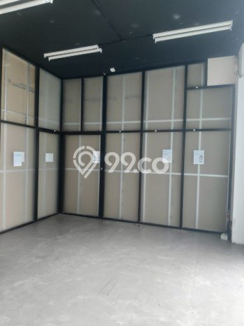Kantor untuk Disewa di Pusat Jakarta Selatan Luas Bangunan 200m2 Kantor untuk Disewa di Pusat Jakarta Selatan Luas Bangunan 200m2