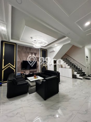 Rumah Elit Modern Tanpa Renovasi di Angke Jakarta Barat Rumah Elit Modern Tanpa Renovasi di Angke Jakarta Barat