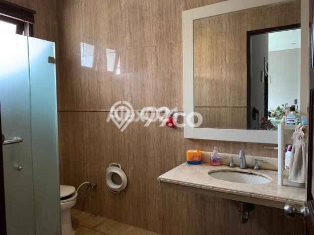 Rumah Elit Modern Tanpa Renovasi di Duren Tiga Jakarta Selatan Rumah Elit Modern Tanpa Renovasi di Duren Tiga Jakarta Selatan