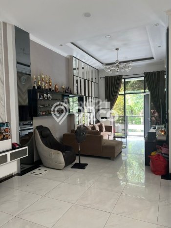 Rumah Eksklusif Dijual LT 105m2 di Kelapa Gading, Jakarta Utara Rumah Eksklusif Dijual LT 105m2 di Kelapa Gading, Jakarta Utara