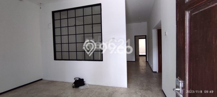 Hunian Eksklusif Dijual LT 295m2 di Pancoran, Jakarta Selatan Hunian Eksklusif Dijual LT 295m2 di Pancoran, Jakarta Selatan
