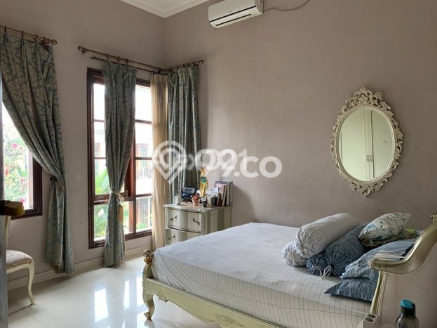 Rumah Elit Modern Tanpa Renovasi di Duren Tiga Jakarta Selatan Rumah Elit Modern Tanpa Renovasi di Duren Tiga Jakarta Selatan