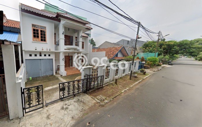 Ready to Use! Premium House LT 390m2 Desain Modern di Kalibata Ready to Use! Premium House LT 390m2 Desain Modern di Kalibata