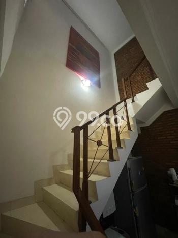 Rumah Elit Modern Tanpa Renovasi di Pejaten Jakarta Selatan Rumah Elit Modern Tanpa Renovasi di Pejaten Jakarta Selatan