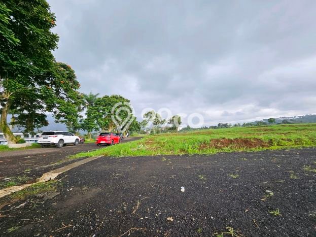 Kavling Tanah Dijual di Cisarua, Bogor, Luas 200m2 Area Strategis Kavling Tanah Dijual di Cisarua, Bogor, Luas 200m2 Area Strategis