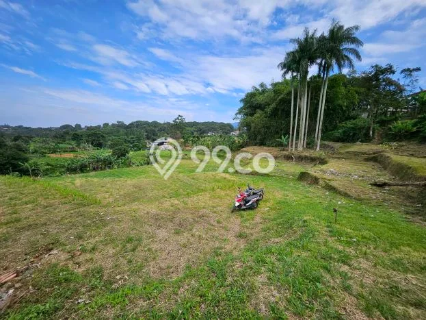 Tanah di Cisarua, Bogor Luas 1000m2 Dijual Segera Tanah di Cisarua, Bogor Luas 1000m2 Dijual Segera