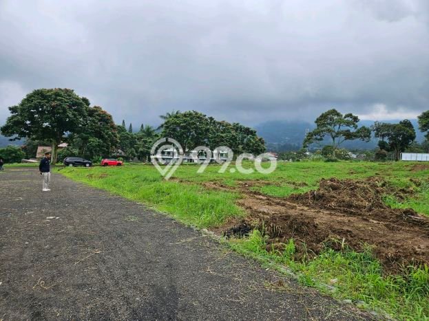 Kavling Tanah Dijual di Cisarua, Bogor, Luas 200m2 Area Strategis Kavling Tanah Dijual di Cisarua, Bogor, Luas 200m2 Area Strategis