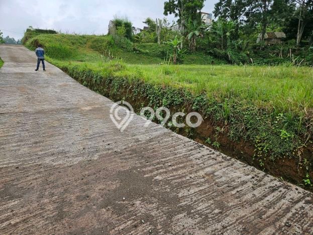 Tanah Strategis Dijual di Megamendung Bogor 300m2 Tanah Strategis Dijual di Megamendung Bogor 300m2