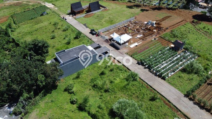 Tanah di Megamendung, Bogor Luas 212m2 Dijual Segera Tanah di Megamendung, Bogor Luas 212m2 Dijual Segera