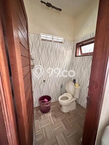 Rumah 6 Kamar Akses Transportasi Umum di , Badung Rumah 6 Kamar Akses Transportasi Umum di , Badung