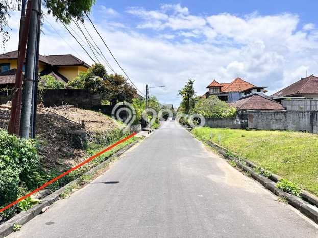 Lahan Dijual Lokasi Strategis di Denpasar dengan Luas 425m2 Lahan Dijual Lokasi Strategis di Denpasar dengan Luas 425m2