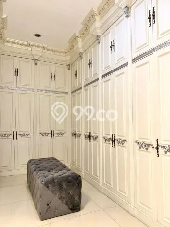 Disewakan! Rumah 4 Kamar Tidur &
6 Kamar Mandi di Ciganjur, Jakarta Selatan Disewakan! Rumah 4 Kamar Tidur &
6 Kamar Mandi di Ciganjur, Jakarta Selatan