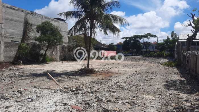 Tanah Disewa di Dewi Sri Strategis dan Memiliki Luas 15m2 Tanah Disewa di Dewi Sri Strategis dan Memiliki Luas 15m2