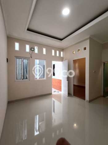 Rumah Modern Cantik 4 Kamar Bisa Langsung Pindah di Cibinong Rumah Modern Cantik 4 Kamar Bisa Langsung Pindah di Cibinong