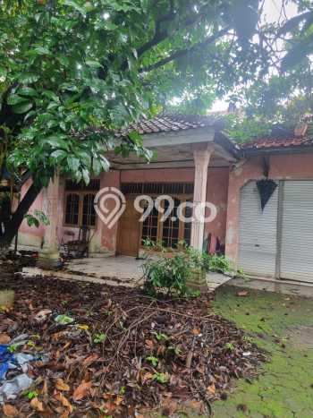Siap Huni Rumah Mewah 5 Kamar di Pasar Rebo Dekat ke Mana Pun Siap Huni Rumah Mewah 5 Kamar di Pasar Rebo Dekat ke Mana Pun