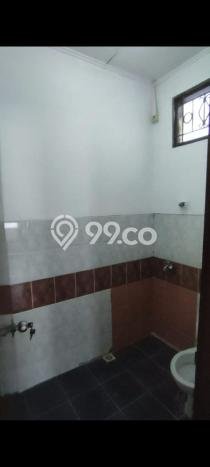 Dijual Rumah Luas Megah Dengan View Eksklusif di Taman Palem, Jakarta Barat Dijual Rumah Luas Megah Dengan View Eksklusif di Taman Palem, Jakarta Barat
