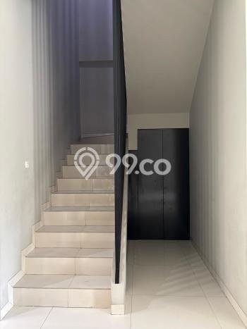 Hunian Elit LB 172m2 Siap Huni Desain Elegan di Duta Garden, Tangerang Hunian Elit LB 172m2 Siap Huni Desain Elegan di Duta Garden, Tangerang