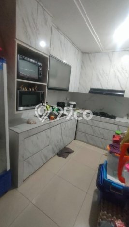 Jual Rumah Luas Megah Dengan View Cantik di Green Lake City, Jakarta Barat Jual Rumah Luas Megah Dengan View Cantik di Green Lake City, Jakarta Barat