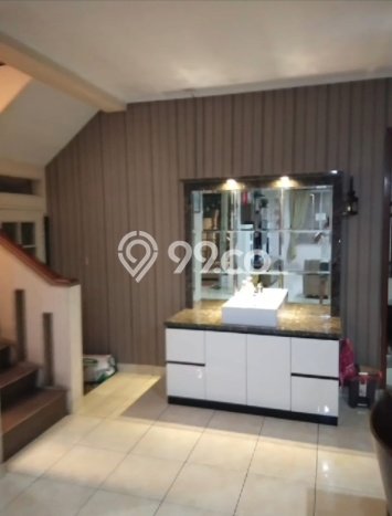 Jual Rumah Luas Elegan Dengan View Cantik di Citra Garden, Jakarta Barat Jual Rumah Luas Elegan Dengan View Cantik di Citra Garden, Jakarta Barat