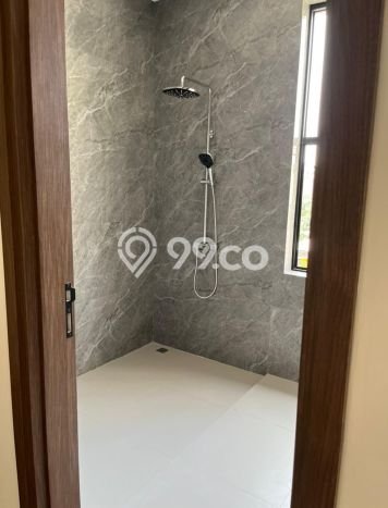 Rumah Luxury Modern Siap Huni di Citra Garden Jakarta Barat Rumah Luxury Modern Siap Huni di Citra Garden Jakarta Barat