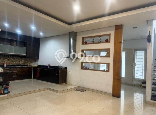 Dijual Rumah Premium dengan Fasilitas Sekitar Komplit di Penjaringan, Jakarta Utara Dijual Rumah Premium dengan Fasilitas Sekitar Komplit di Penjaringan, Jakarta Utara