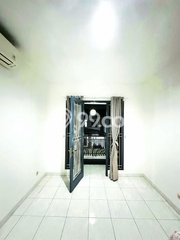 Hunian Nyaman Asri 3 KT Siap Huni di BSD Tangerang Hunian Nyaman Asri 3 KT Siap Huni di BSD Tangerang