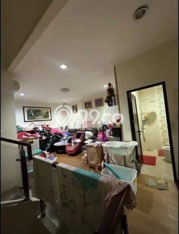Jual Rumah Luas Elegan Dengan View Cantik di Daan Mogot, Jakarta Barat Jual Rumah Luas Elegan Dengan View Cantik di Daan Mogot, Jakarta Barat