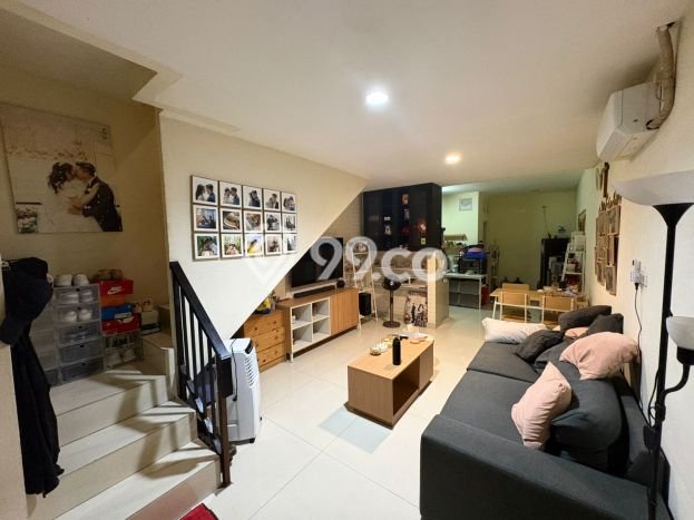 Dijual Rumah Modern 2 KT di Taman Palem, Jakarta Barat Dijual Rumah Modern 2 KT di Taman Palem, Jakarta Barat