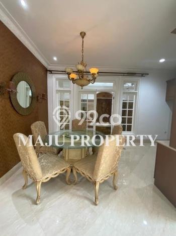 Rumah Elit Modern Siap Huni di Cibubur Jakarta Timur Rumah Elit Modern Siap Huni di Cibubur Jakarta Timur