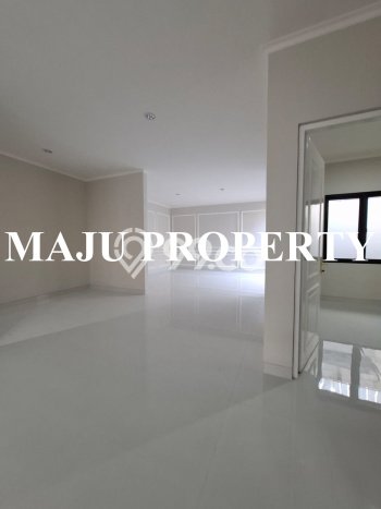 Rumah Modern 3 Kamar LT 128m2 di Cibubur Rumah Modern 3 Kamar LT 128m2 di Cibubur