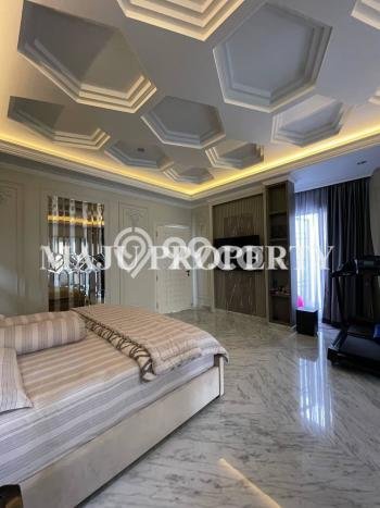 Dijual Rumah Luas Elegan Dengan View Cantik di Cibubur, Bekasi Dijual Rumah Luas Elegan Dengan View Cantik di Cibubur, Bekasi
